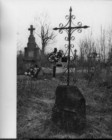 Chodor&oacute;wka, krzyże cmentarne