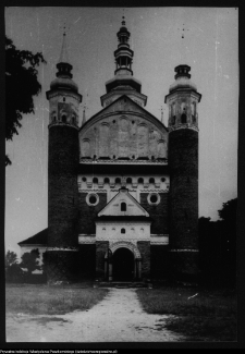 Supraśl, pobazyliański zespół cerkiewno-klasztorny