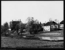 Supraśl, widok na dworek Zachertów i zespół poklasztorny