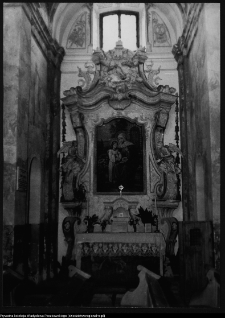 Wigry : kości&oacute;ł pokamedulski