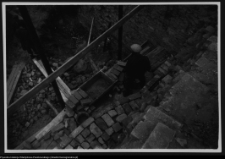 Wigry, prace konserwatorskie przy murach oporowych zespołu kamedulskiego