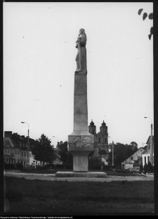 Sejny, pomnik Matki Polki
