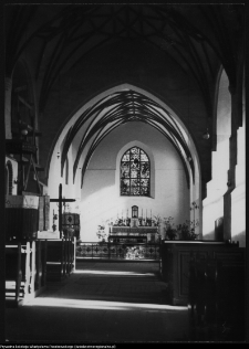 Wizna, wnętrze kościoła