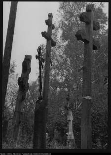 Parcewo, krzyże cmentarne