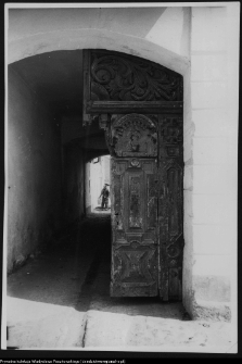 Suwałki, brama domu przy ul. Tadeusza Kościuszki