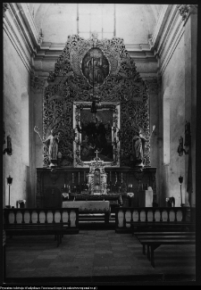 Wigry : zesp&oacute;ł klasztorno-kościelny (ołtarz gł&oacute;wny, stan po rekonstrukcji)