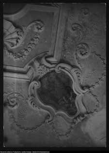 Supraśl, Pałac Opatów