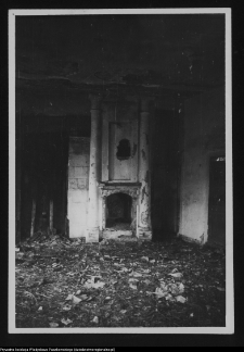 Łosośna, drewniany dwór