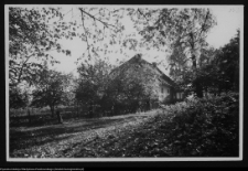 Cisów, oficyna dworska