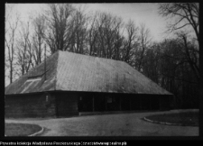 Kamienny Dw&oacute;r, lamus drewniany