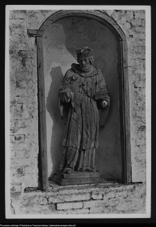 Ostrożany, kapliczka - św. Jan Nepomucen