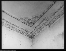 Łomża, wnętrze kamienicy przy ul. Długiej 13