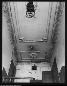 Łomża, wnętrze kamienicy przy ul. Długiej 13