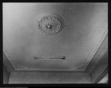 Łomża, wnętrze kamienicy przy ul. Długiej 13