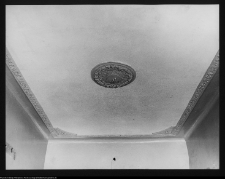 Łomża, wnętrze kamienicy przy ul. Długiej 13