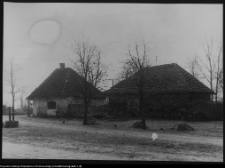 Strabla, budynki przypałacowe