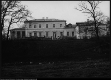 Ciechanowiec, widok na ogr&oacute;d i pałac