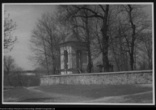 Strabla, zesp&oacute;ł kościelno-klasztorny