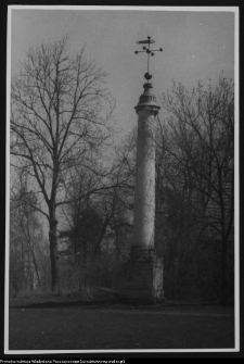 Strabla, zesp&oacute;ł kościelno-klasztorny