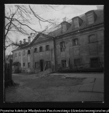 Białystok, budynek starej plebanii przy kościele Farnym
