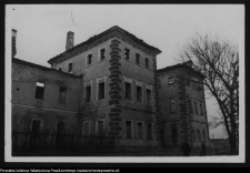 Supraśl, Pałac Opat&oacute;w