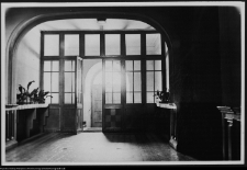 Białystok, budynek przy ul. Mickiewicza 1