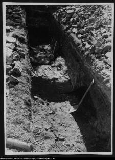 Białystok, fundamenty budynku obok dawnej oranżerii przy Pałacu Branickich